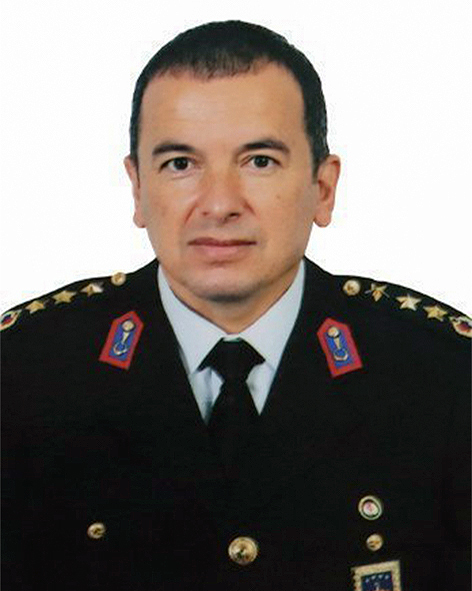 Erdal KARSAVURANOĞLU